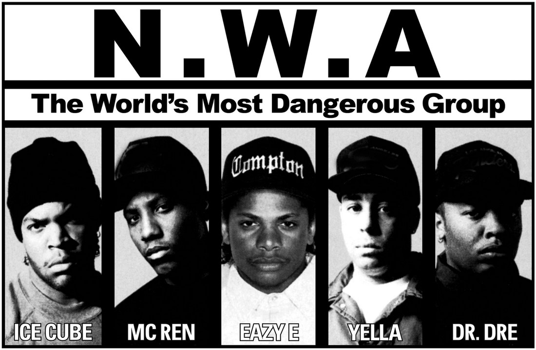 Affiche en noir et blanc de cinq hommes avec le texte N.W.A, fait en France, livraison gratuite 48h, cadeau idéal Noël