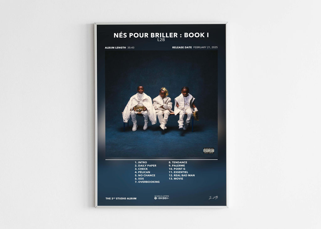 Affiche de l'album Nés pour briller Book I par L2B avec trois enfants en tenue blanche, fait en France, livraison gratuite 48h