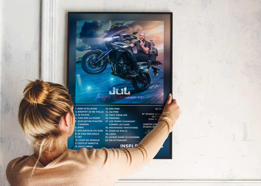 Inspi D'ailleurs Jul Poster - Backyard