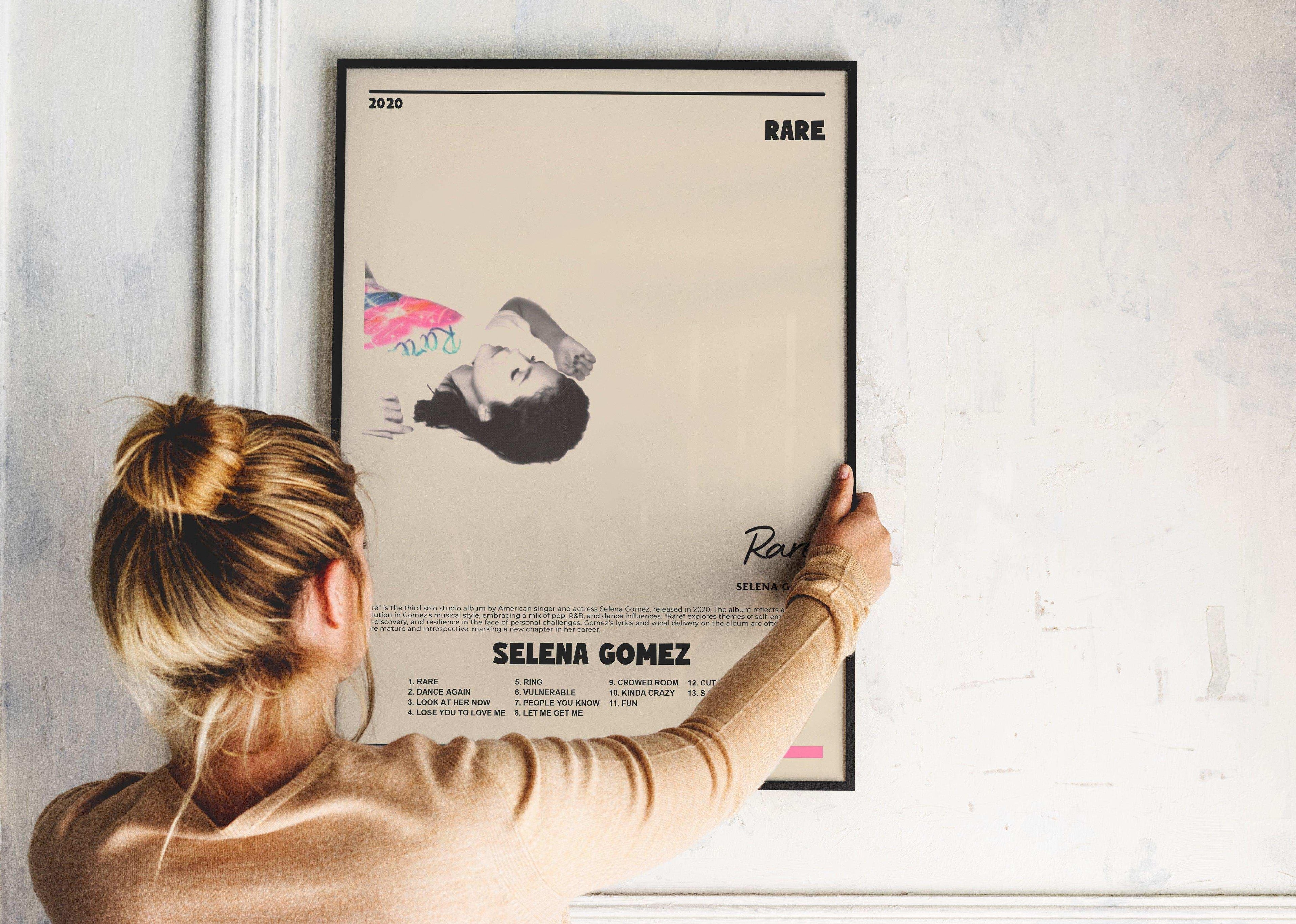 Affiche album accrochée au mur, fait en France, livraison gratuite 48h, cadeau idéal Noël