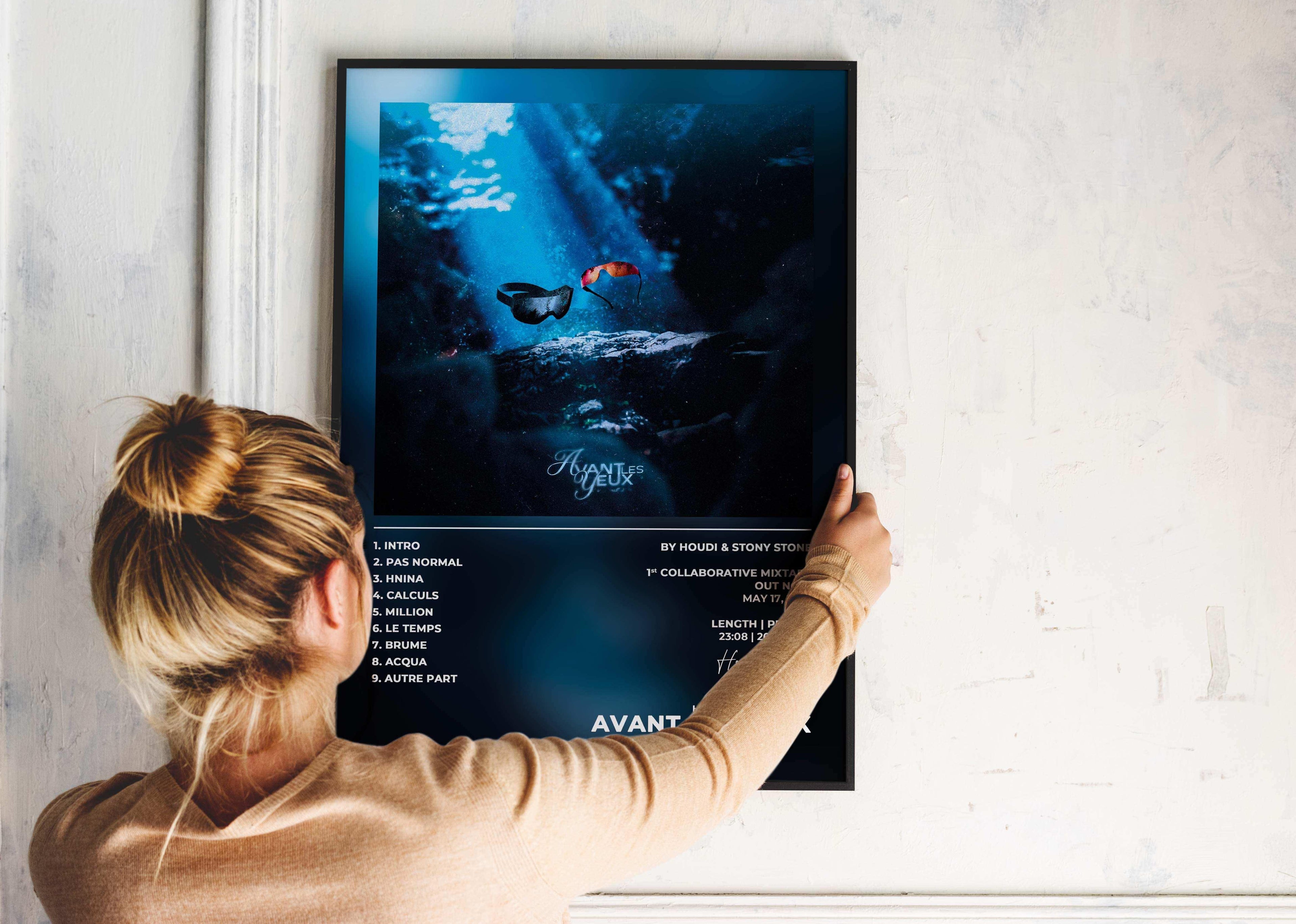 Avant Les Yeux Houdi & Stony Stone Poster - Backyard