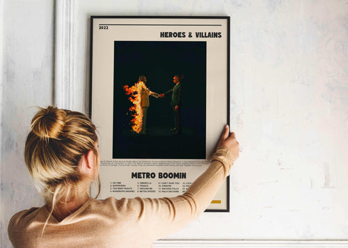 Affiche Metro Boomin Heroes & Villains accrochée au mur, fait en France, livraison 48h gratuite, cadeau Noël idéal