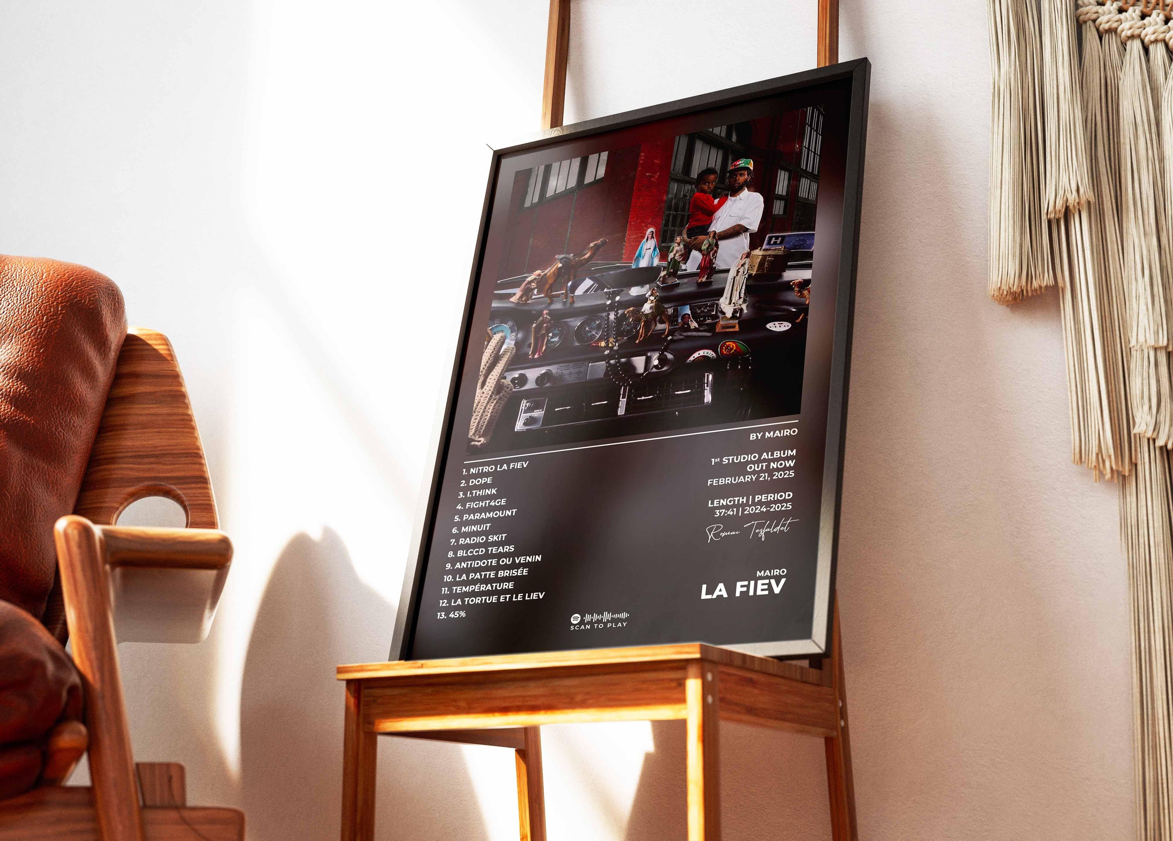 La Fiev Mairo Poster - Backyard