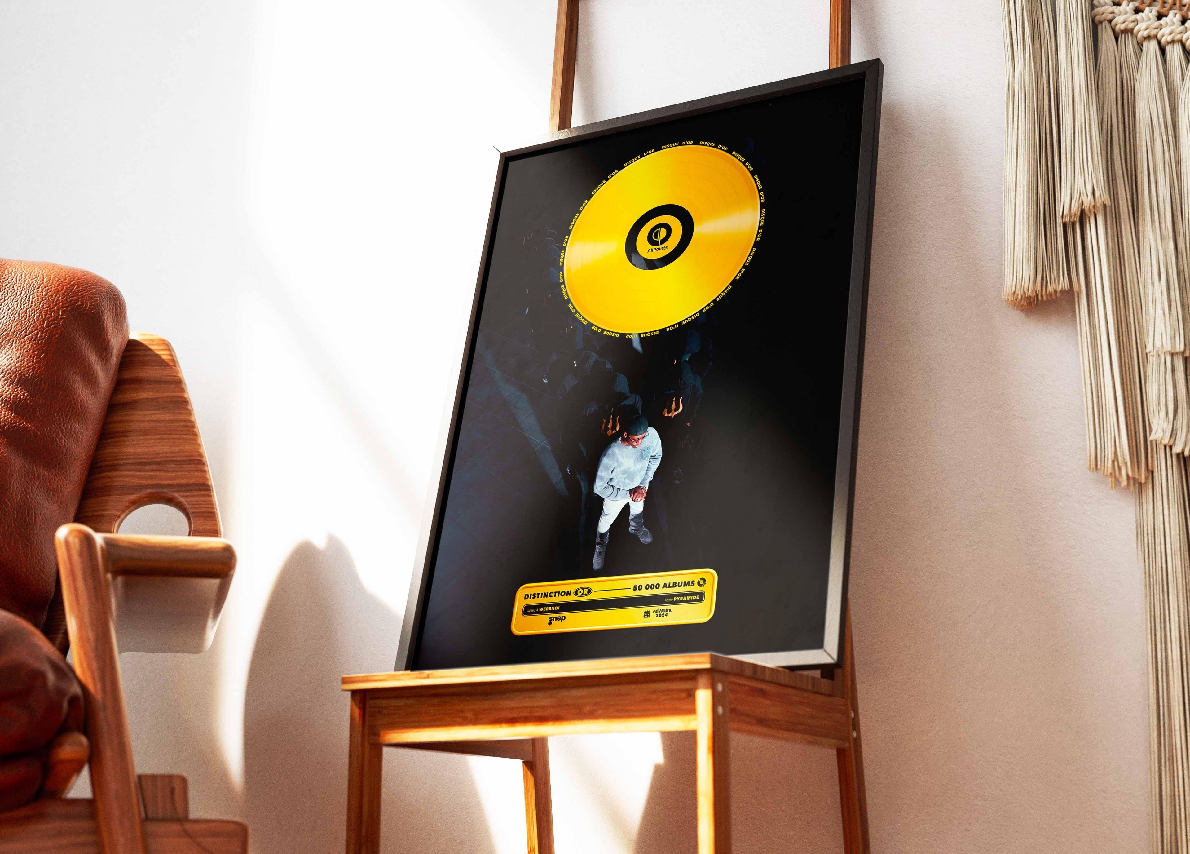 Disque D'or Pyramide Werenoi - Backyard