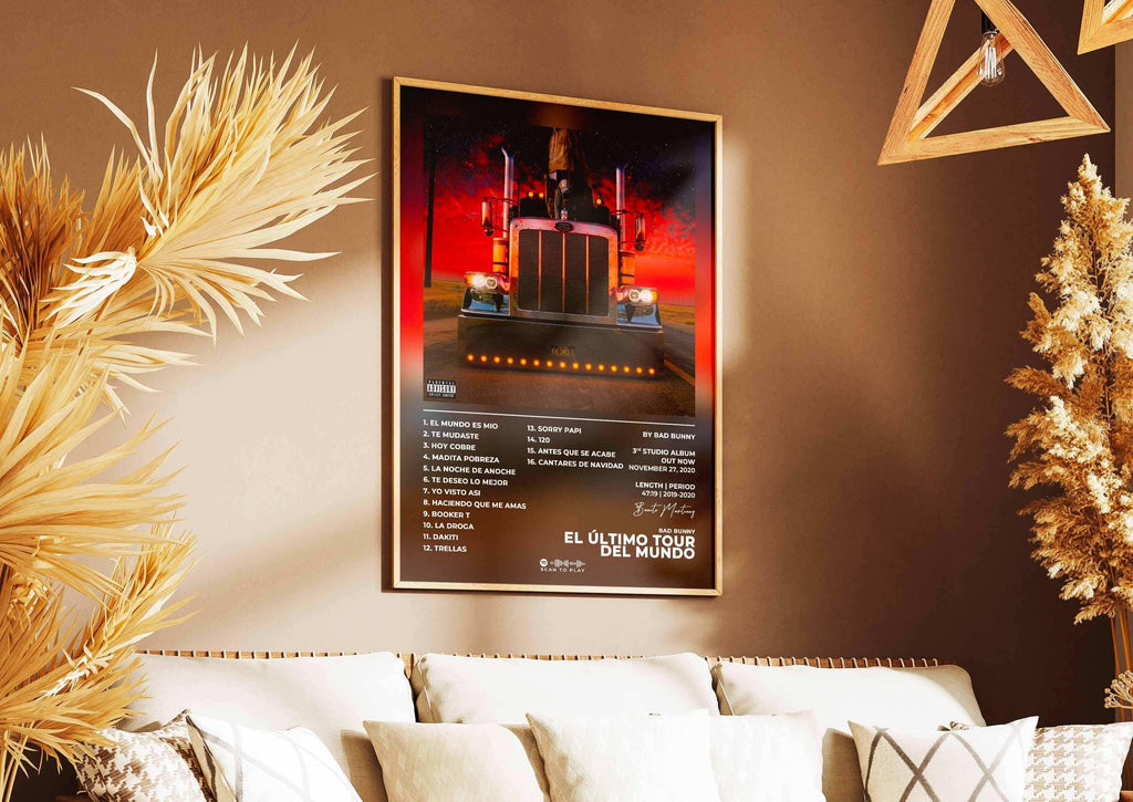 Affiche d’album accrochée au mur dans salon cosy, fait en France, livraison 48h gratuite, cadeau idéal Noël