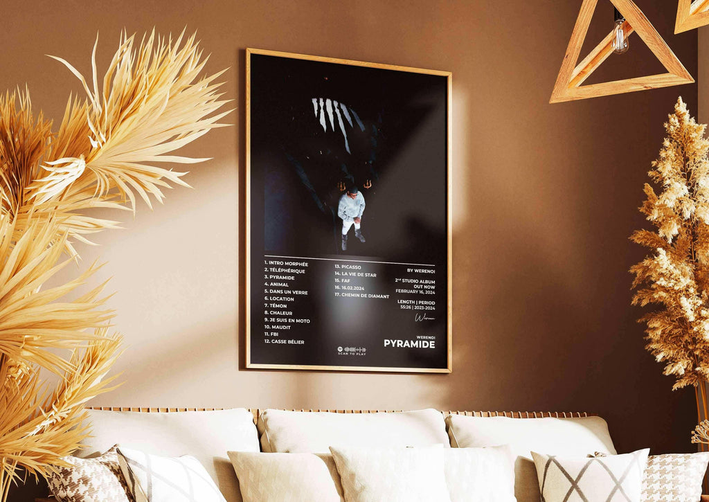 Pyramide Werenoi Poster - Backyard