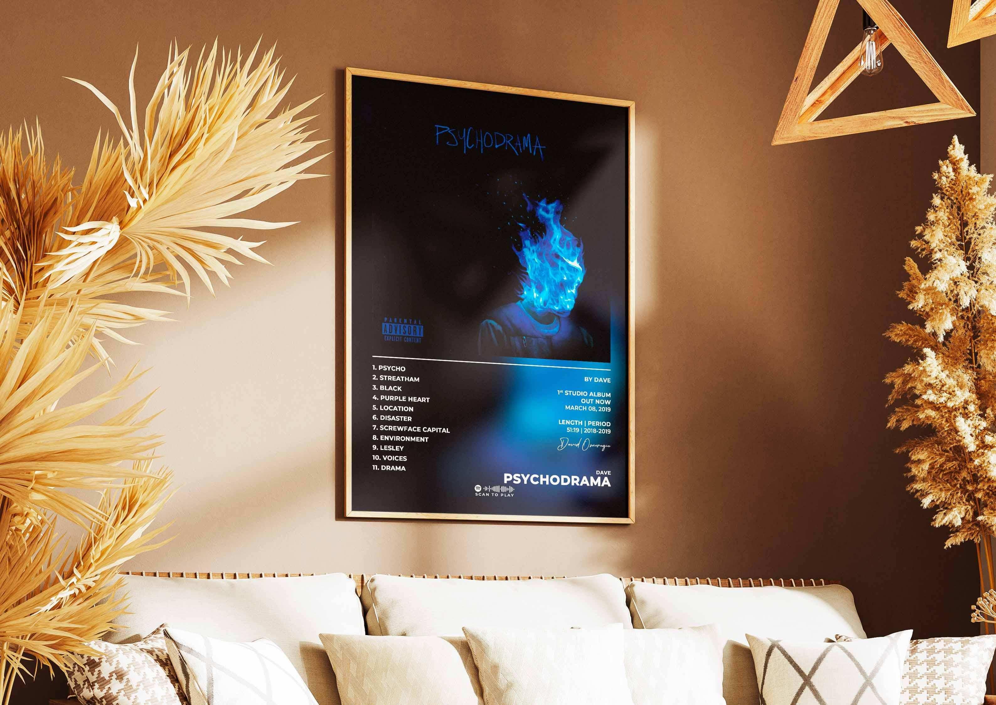 Affiche album encadrée sur mur beige, fait en France, livraison 48h gratuite, cadeau Noël idéal