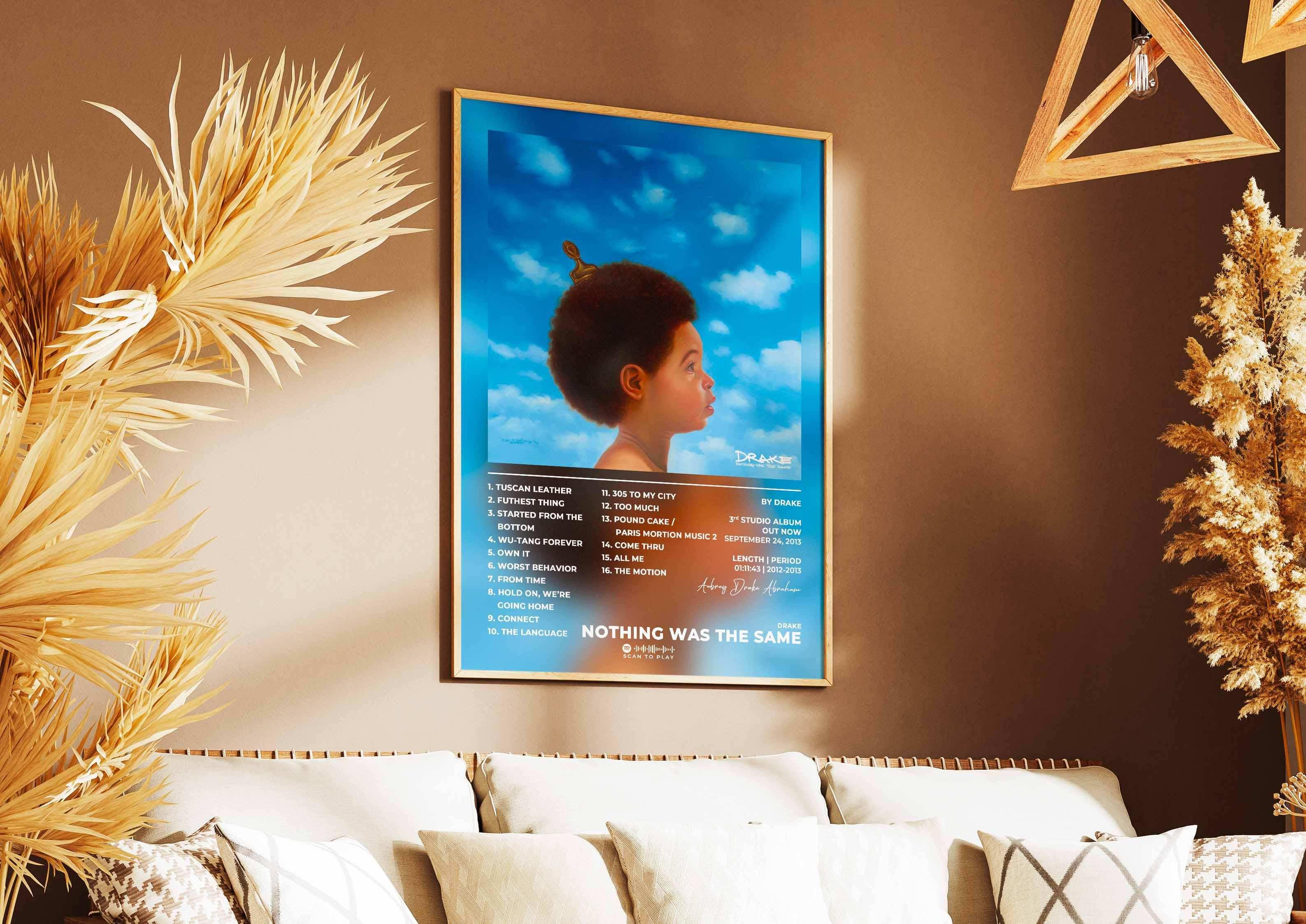 Affiche encadrée accrochée au mur dans un salon, fait en France, livraison gratuite 48h, cadeau idéal pour Noel