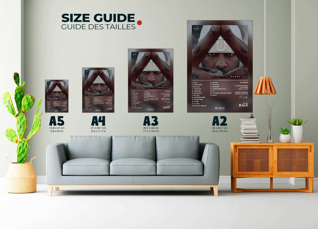 Affiches de différents formats accrochées au mur dans un salon moderne, faites en France, livraison gratuite en 48h, cadeau idéal pour Noël.