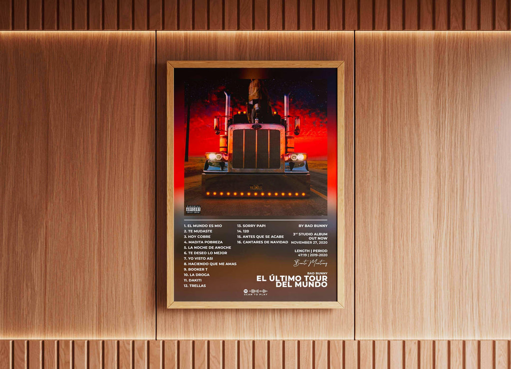 Affiche d’un camion sur fond rouge vif, accrochée au mur, fait en France, livraison gratuite 48h, cadeau idéal pour Noël.