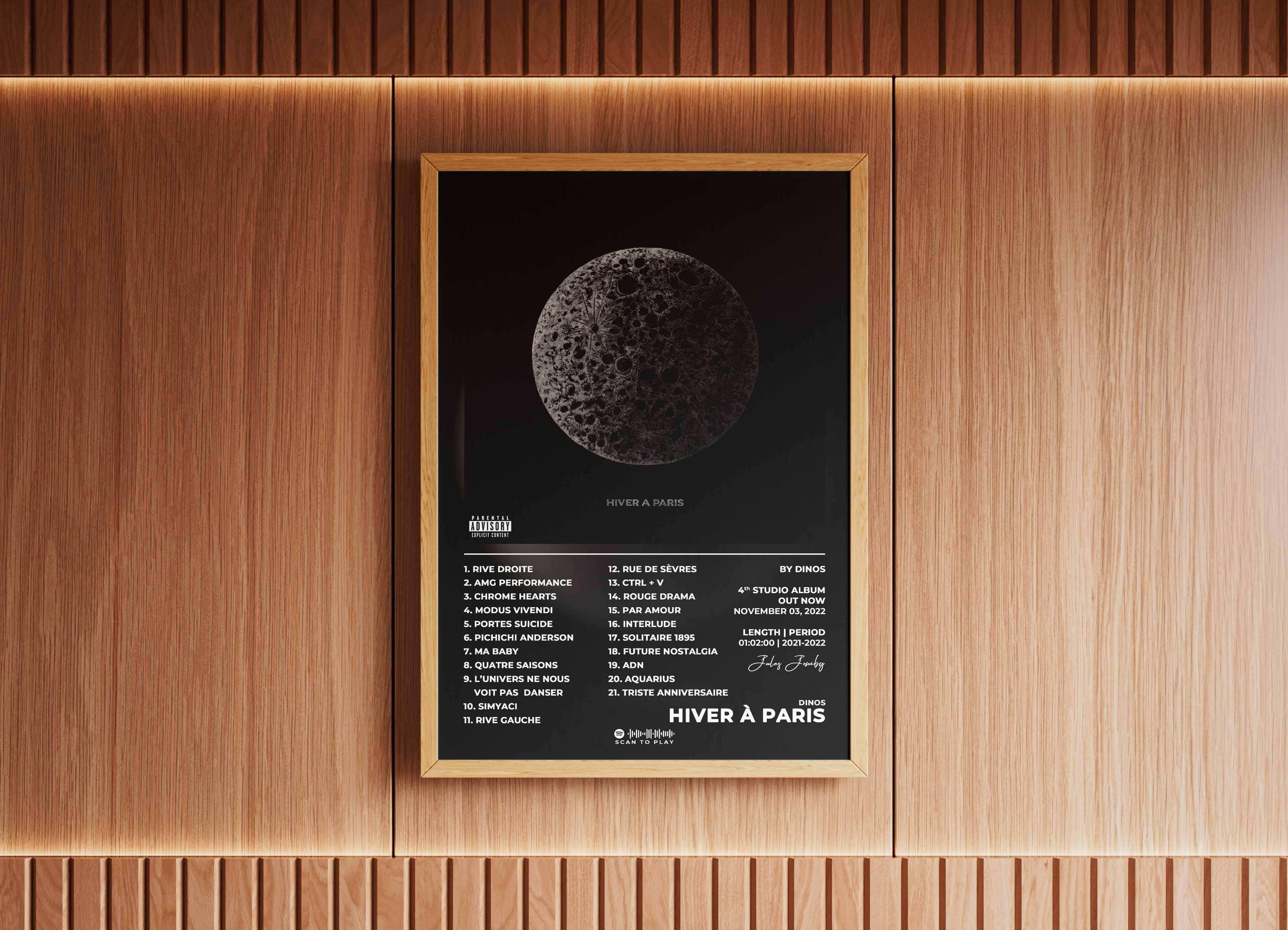 Affiche "Hiver à Paris" encadrée sur mur bois, fait en France, livraison 48h gratuite, cadeau Noël idéal