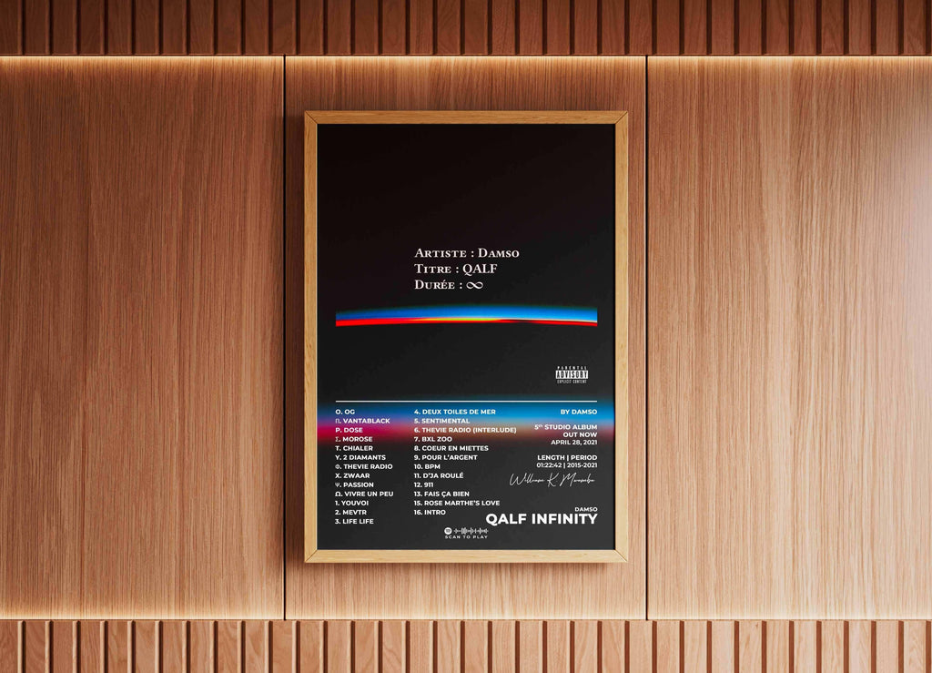 Affiche album Damso QALF encadrée sur un mur bois, fait en France, livraison gratuite 48h, cadeau idéal Noël