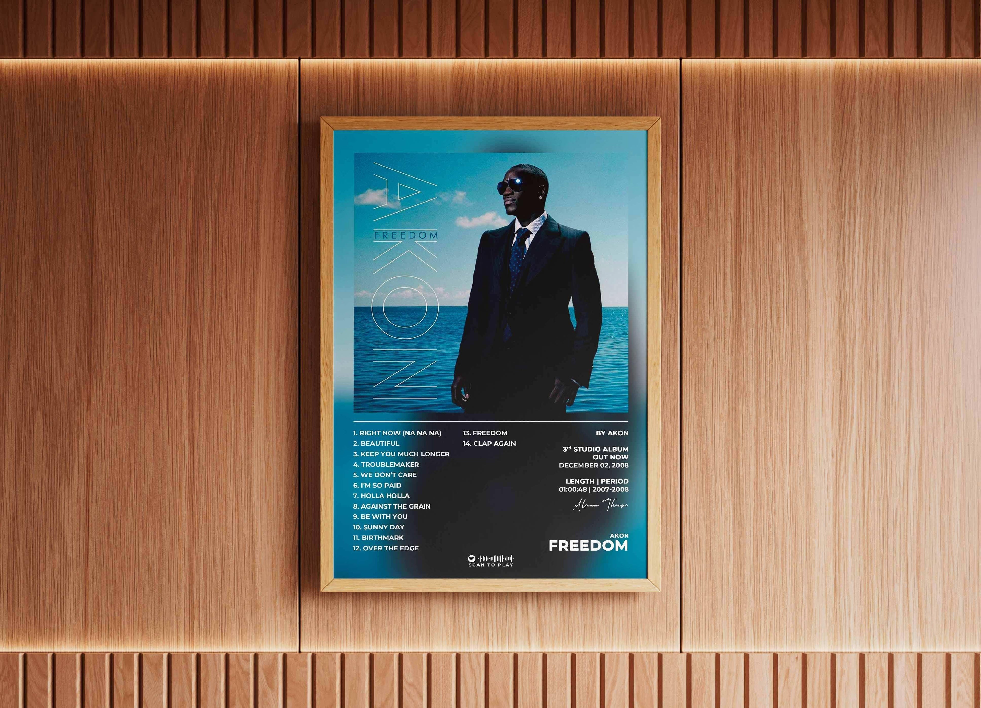 Affiche album encadrée accrochée au mur, faite en France, livraison gratuite 48h, cadeau idéal Noël