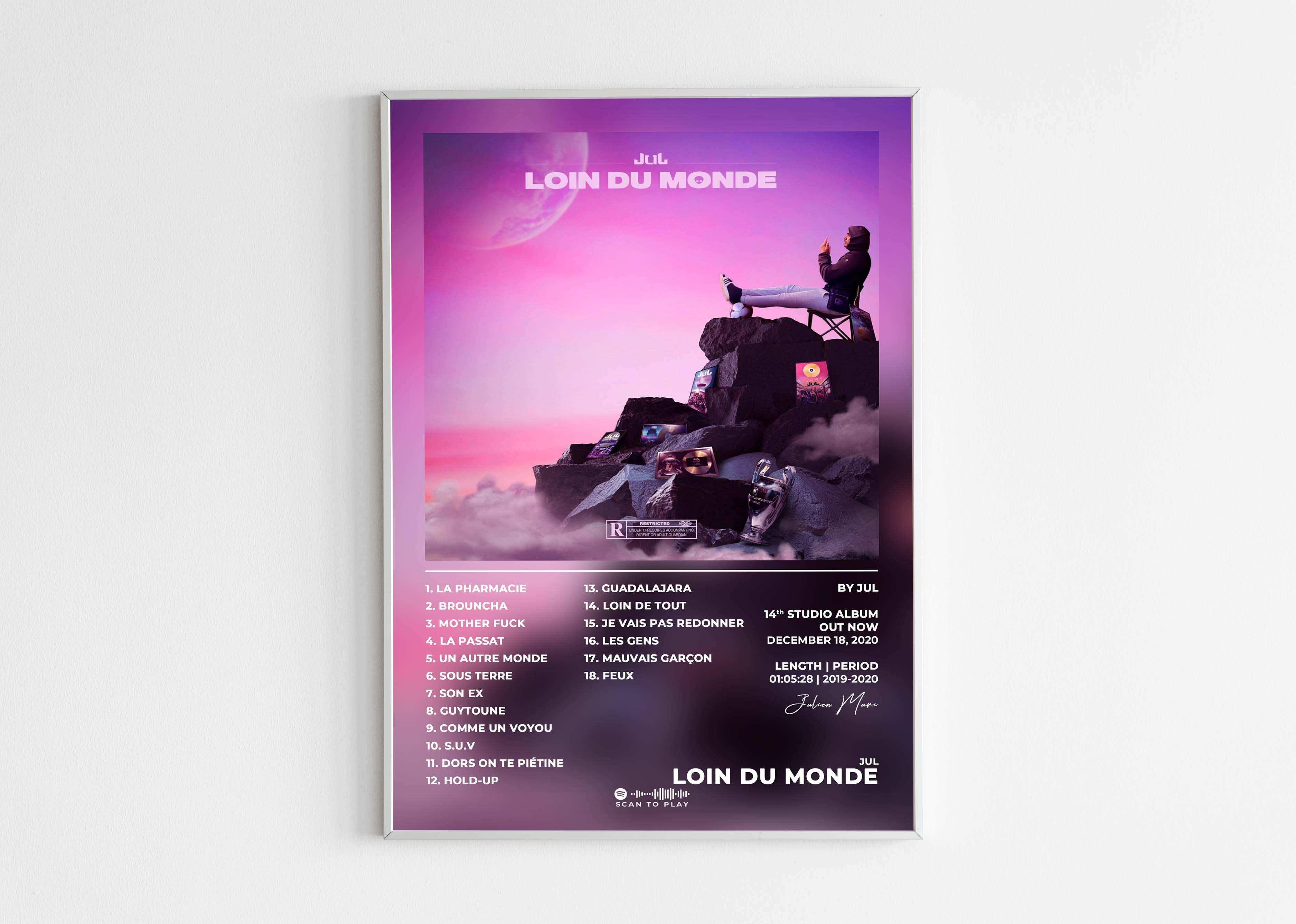 Loin Du Monde Jul Poster - Backyard