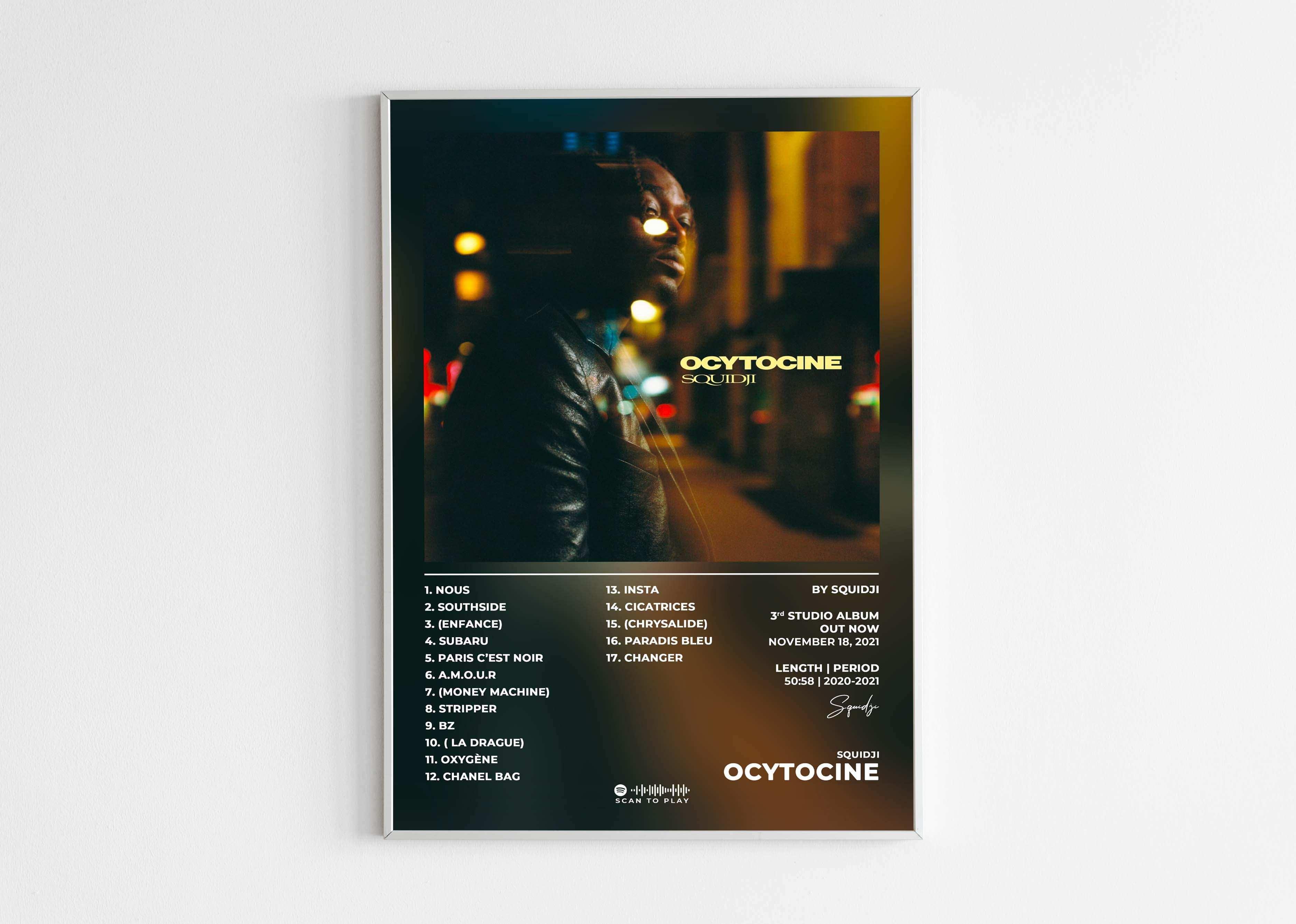 Affiche album Ocytocine accrochée au mur, fait en France, livraison gratuite 48h, cadeau idéal Noël.