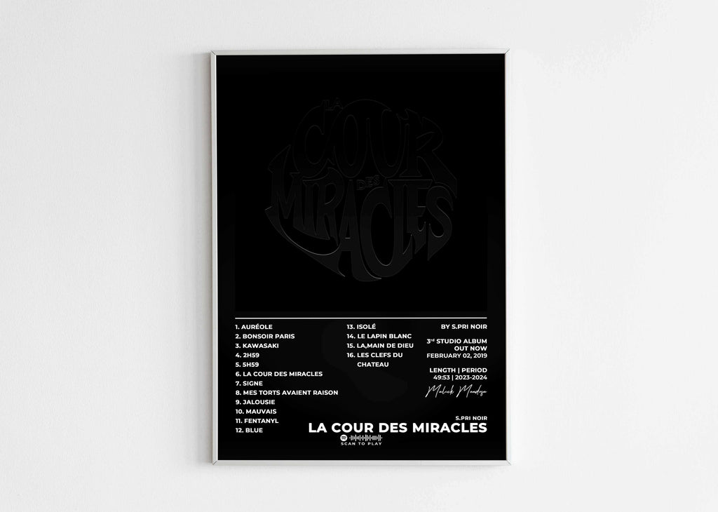 Affiche "La Cour des Miracles" accrochée au mur, fait en France, livraison gratuite 48h, cadeau idéal Noël