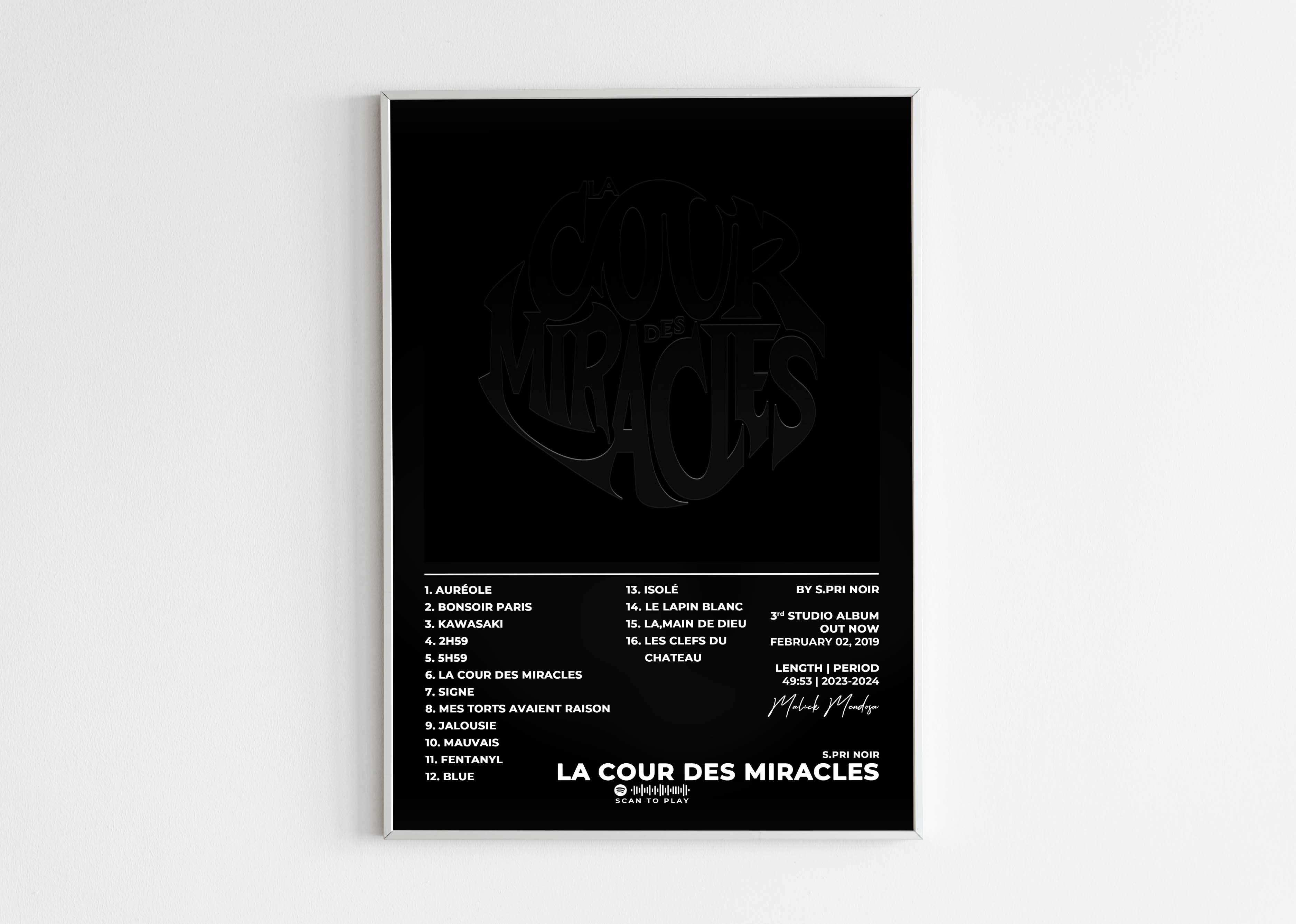 Affiche "La Cour des Miracles" accrochée au mur, fait en France, livraison gratuite 48h, cadeau idéal Noël