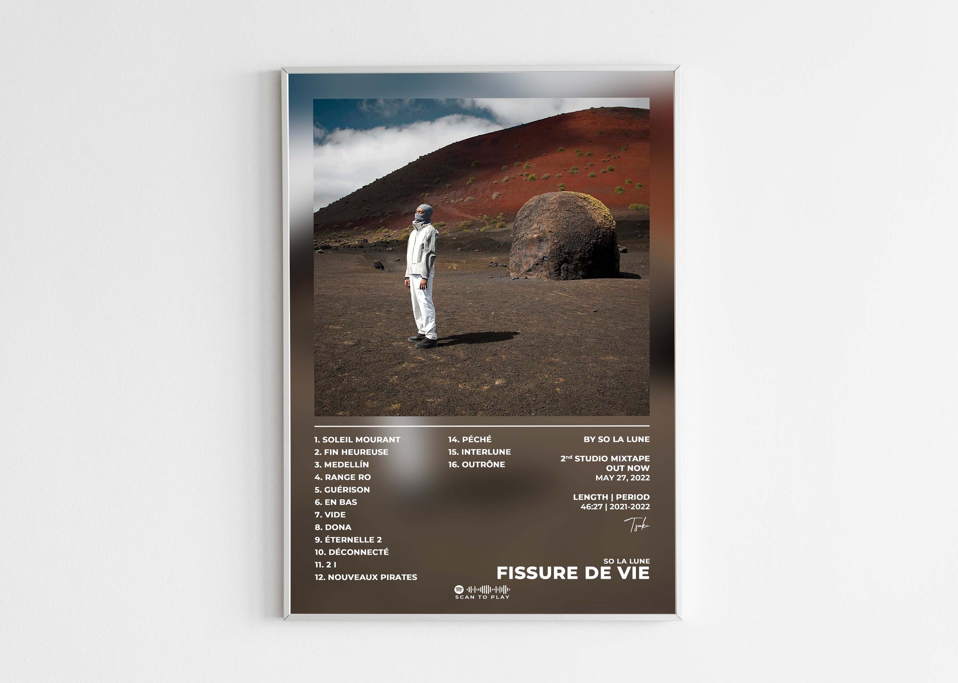 Fissure De Vie So La Lune Poster Backyard