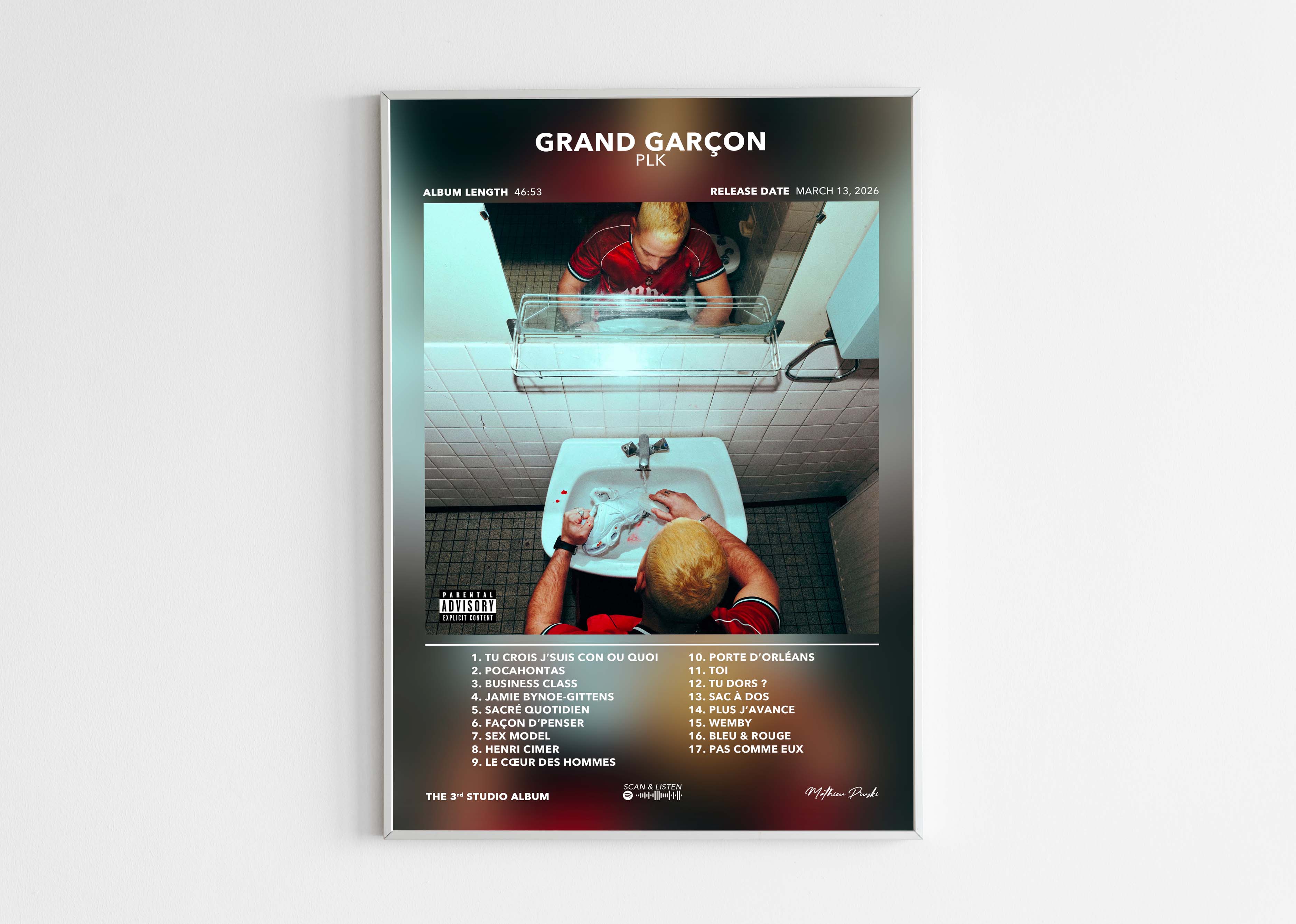 Poster de l'album Grand Cru de PLK avec un cadre noir moderne présenté sur un fond blanc neutre.